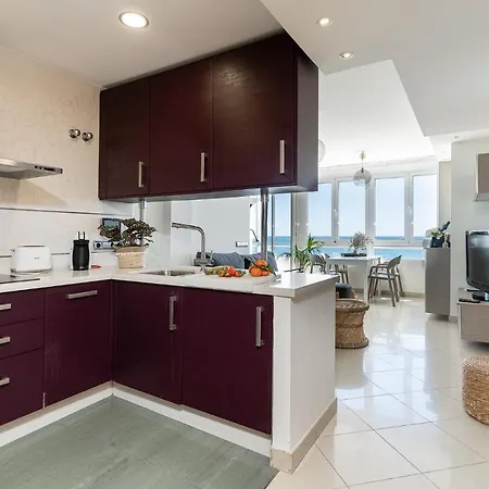 Monko On The Rock Apartment *