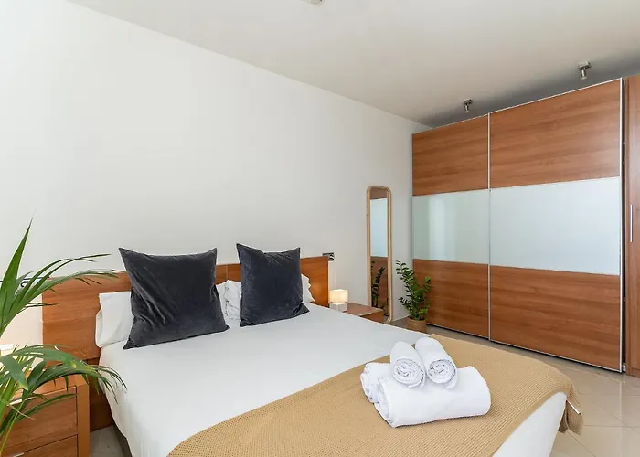 Monko On The Rock * Torremolinos